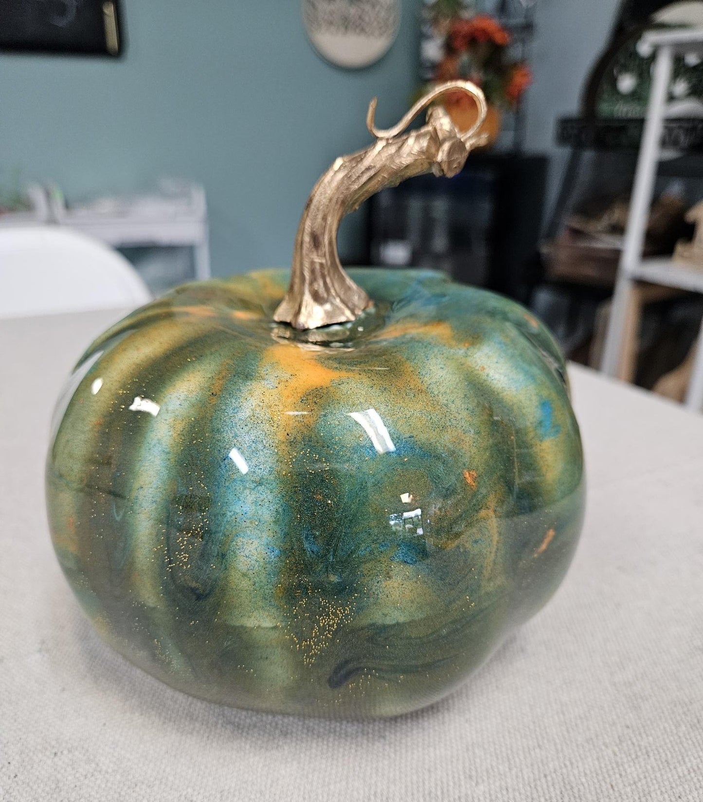 Sept. 17 | Pumpkin Resin Pouring